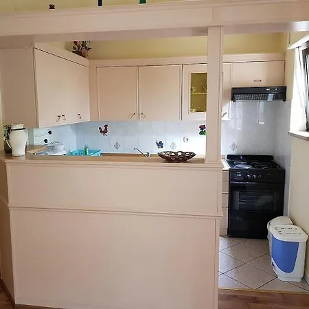In 35796 Apartment *